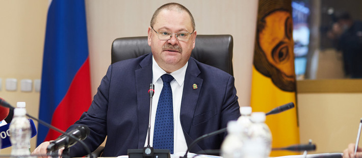Желаем счастья! 21 мая губернатор Олег Мельниченко празднует день рождения