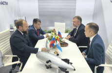 Пензенские промышленники рассказали на «Иннопроме» про синергию станков и дирижаблей Пензенские промышленники рассказали на «Иннопроме» про синергию станков и дирижаблей