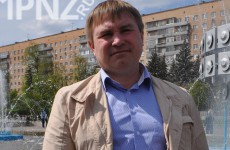 Бочкарев не сломил, Коломыцева не посрамила. Андрей Зуев начал предвыборную кампанию в Заксобр