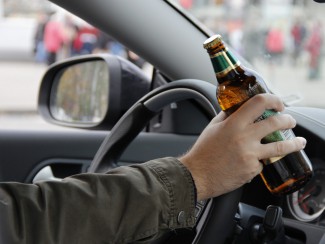 В Сурске 21-летний пьяный водитель сбил собутыльника