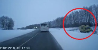 Появилось видео с места страшной аварии с реанимобилем под Пензой 