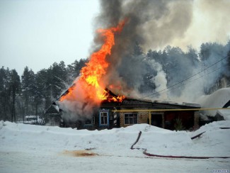 В результате пожаров в Пензенской области погибли мужчина и женщина 