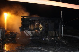 В Шемышейском районе четыре человека погибли в результате пожара 