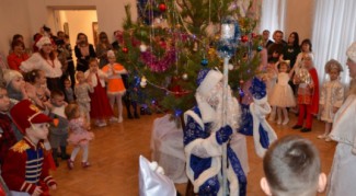 В Губернаторском доме в Пензе начались новогодние елки 