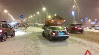 В Пензе 57 снегоуборочных машин боролись со стихией