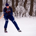 Сотрудники ОМОНа устроили лыжную гонку на Олимпийской аллее