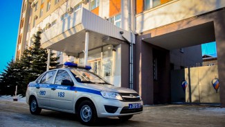 В Пензе стражи порядка задержали 41-летнего мужчину, угрожавшего ножом родителям