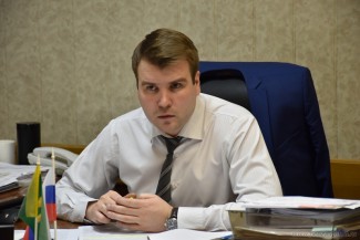 Юрий Ильин: переселенцев, которые не захотят переезжать из аварийных домов в Зарю, заставит суд