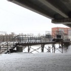 «От греха подальше». Мост на Ленина в Пензе заколотили деревянными досками 