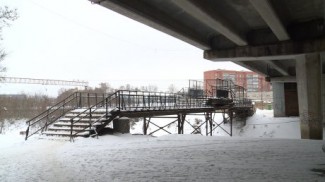 «От греха подальше». Мост на Ленина в Пензе заколотили деревянными досками 