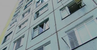Роковой понедельник. Житель Арбеково выпал из окна многоэтажки