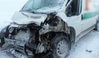 В Кузнецке два человека пострадали в серьезной аварии 