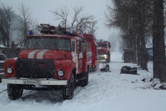 Пожар в Кузнецке тушили 23 человека и семь спецмашин