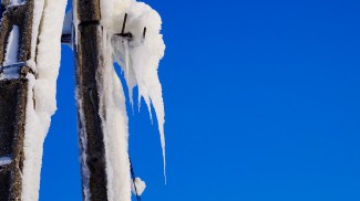 Ледяная глыба, упавшая с крыши дома, убила жительницу Пензы 