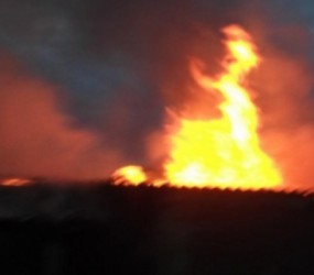 В Пензе 16 спасателей боролись со стихией огня 