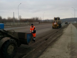 В Пензе продолжается ремонт аварийных участков дорог 