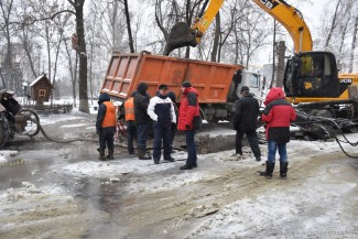 Ликвидирован разрыв водопровода на улице Пушкина
