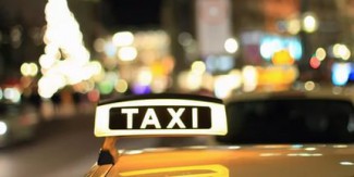 В Заречном женский кошелек стал «счастливым билетом» для таксиста-карманника