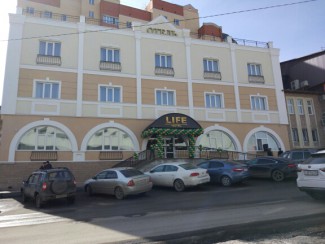 Мэрия требует снести новый отель Вадима Подложенова в центре Пензы