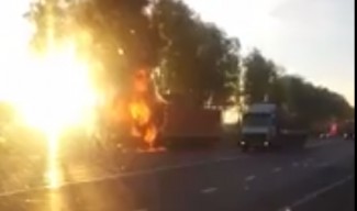 Пензенцы засняли шокирующее видео с огненной фурой около Чемодановки 