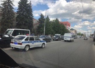 В центре Пензы из-за аварии образовалась километровая пробка 