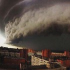 Пензенцы делятся жуткими фотографиями урагана в Москве, унесшего человеческие жизни 