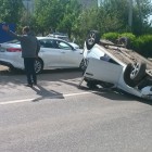В Пензе на Кольцова перевернулся автомобиль