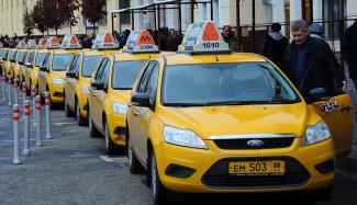 Очевидец рассказал СМИ, как группа пензенских таксистов «прессанула» работника «Яндекс.Такси»