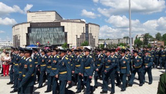 В Пензе на Юбилейной площади начались празднования Дня России и Дня города