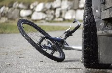 В Пензе на Дзержинского неизвестный водитель сбил велосипедиста и скрылся