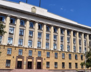 Иван Белозерцев уволил нескольких чиновников, посещающих сомнительные сайты 