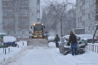 Пресс-служба мэрии: за плохую уборку снега никого не уволили