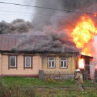 В МЧС прокомментировали пожар на дачной территории при выезде из Арбекова