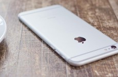 «Apple» может отложить поставки восьмых «айфонов»