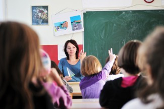 В Пензенской области педагогам и работникам культуры повысят зарплату