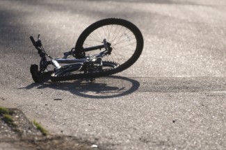 В Пензе ребенок на велосипеде попал под колеса маршрутки