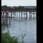 В Пензенском районе мужчина совершил безумный прыжок с моста в воду 