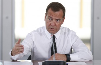  Медведев в Пензе: «Правительство РФ выделило более 2 млрд. руб. на помощь должникам-ипотечникам»
