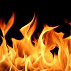 Пять человек тушили пожар в Лунинском районе. Есть пострадавший