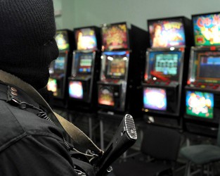 Двое мужчин, организовавших подпольное казино прямо в центре Пензы, отделались условным сроком