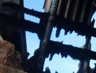 23 спасателя тушили пожар в Сосновоборском районе