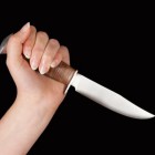 В Беково женщина не выдержала и «пырнула» ножом супруга