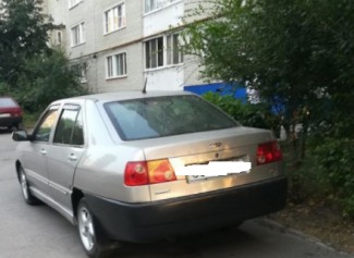 Кузнечанин разочаровал местных жителей после неудачной парковки