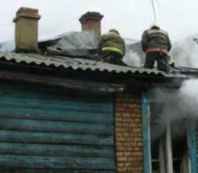 С серьезным пожаром на Верещагина в Пензе боролись 7 спасателей 