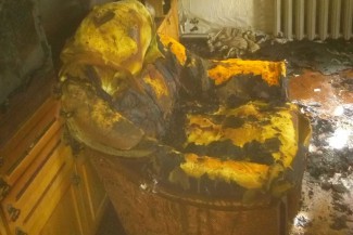 В Пензенской области 8 спасателей боролись с огнем в квартире