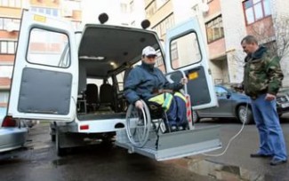 В Пензе инвалидам предоставляют социальное такси
