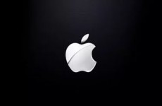 Фанаты Apple не торопятся покупать новенький iPhone 8 