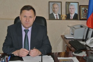 Прекращены полномочия главы администрации Наровчатского района