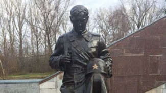 В селе Сердобского района установили памятник советскому солдату