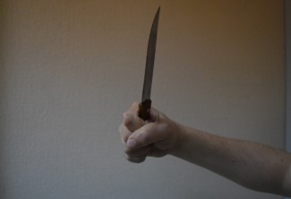 В жителя Пачелмы вонзили нож во время ссоры